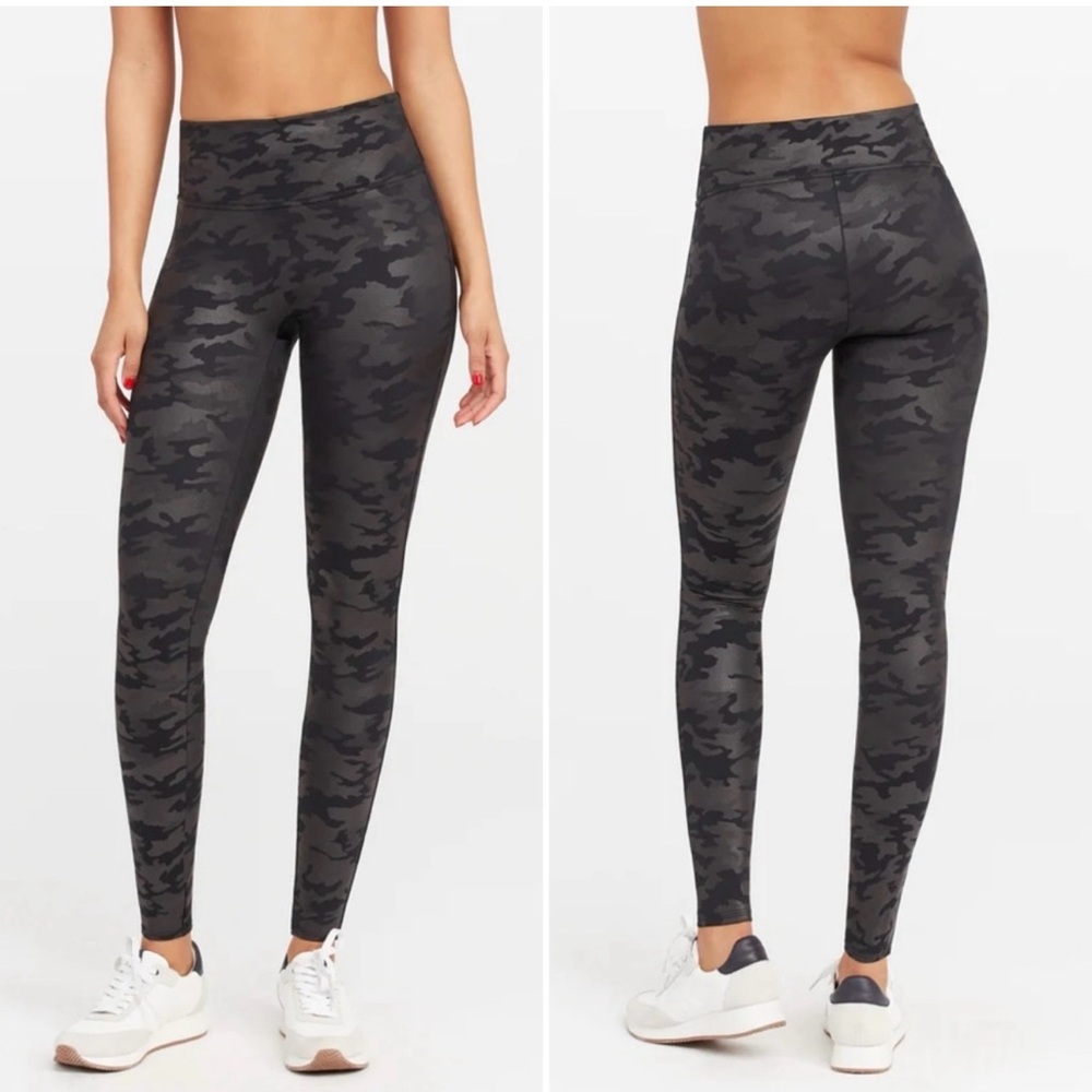 SPANX Faux Leather Leggings High Waist Camo Matte Black 20185R